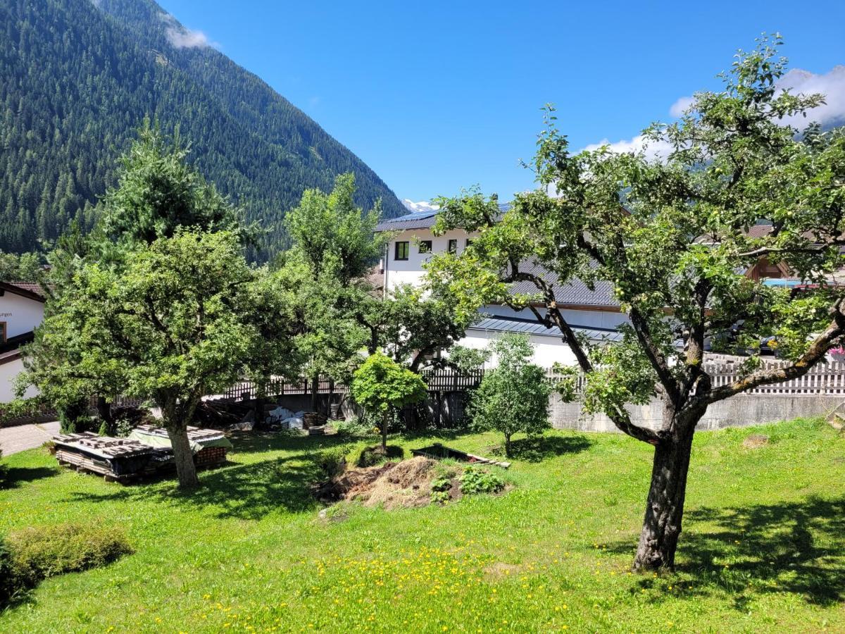 Ferienhaus Artho Neustift im Stubaital Bagian luar foto
