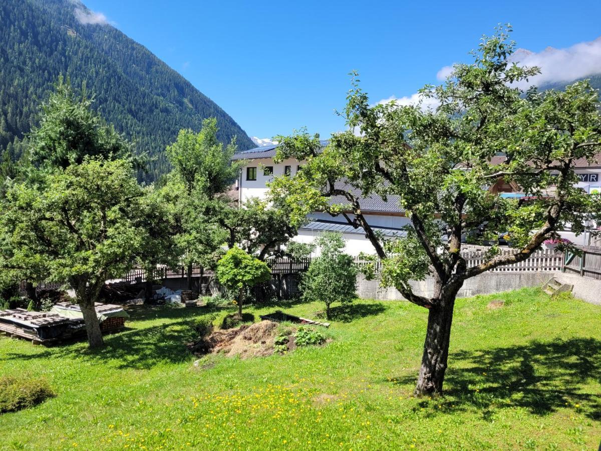 Ferienhaus Artho Neustift im Stubaital Bagian luar foto